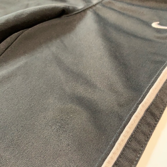 Kids Nike Track Suit - Picture 6 of 9